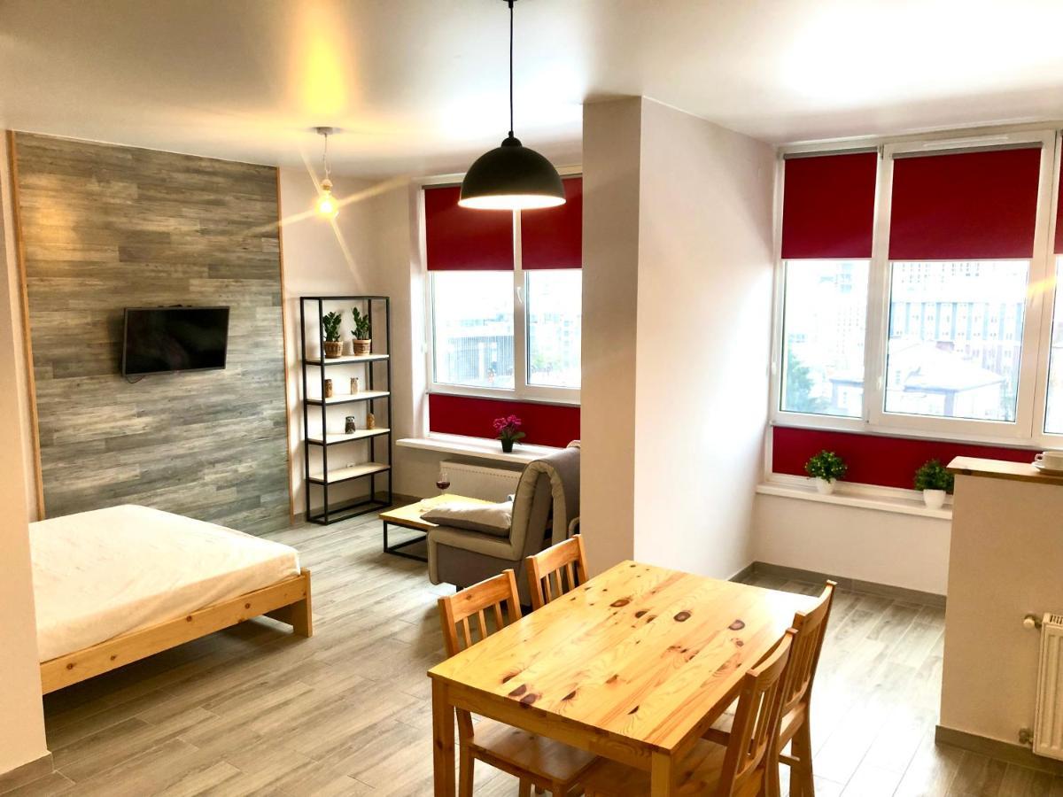Osapart Beautiful Apartment In A Complex Semycvit Lvov Exteriér fotografie