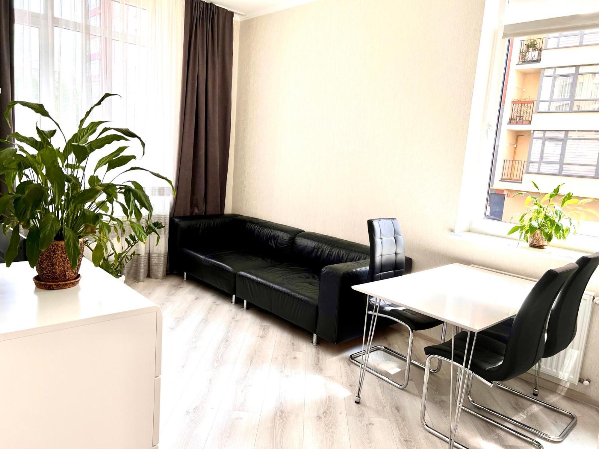 Osapart Beautiful Apartment In A Complex Semycvit Lvov Exteriér fotografie